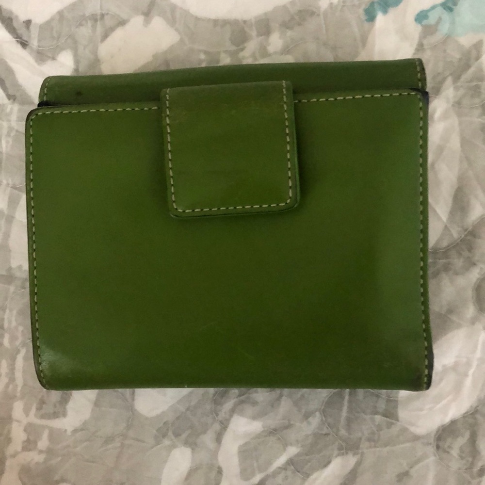 Kate Spade Leaf Green Leather Wallet